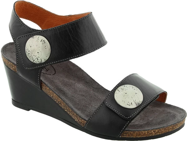 Taos Carousel 3 1 Taos Carousel 3