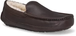 UGG Men's Ascot Leather 10 UGG Men's Ascot Leather -Footwear Hub Shop ugg men ascot china tea leather 5379 ctea 72753.1696284377