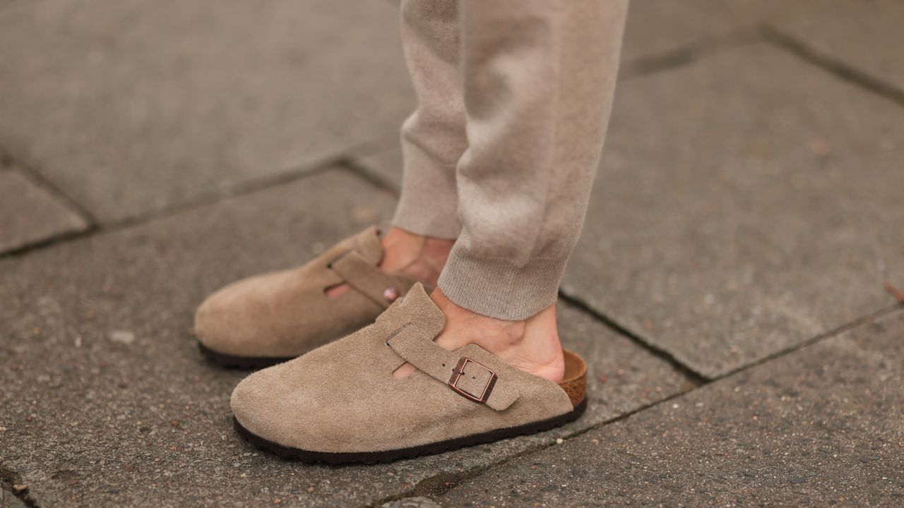 Front Page -Footwear Hub Shop 1338051620